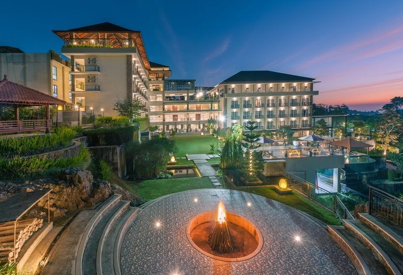 Nava Hotel Tawangmangu