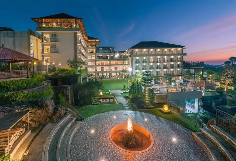 Nava Hotel Tawangmangu