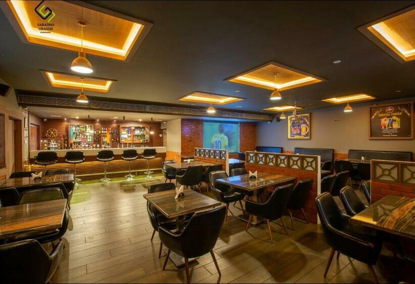 Hotel Saradha Grande
