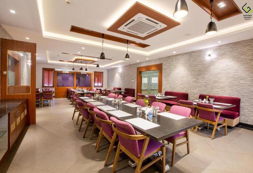 Hotel Saradha Grande