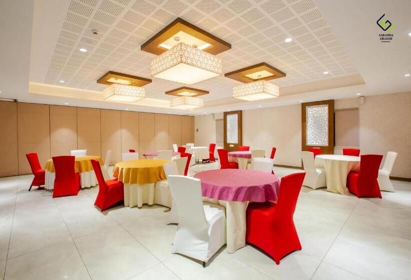 Hotel Saradha Grande