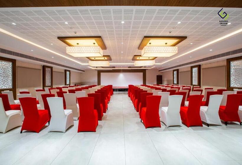 Hotel Saradha Grande