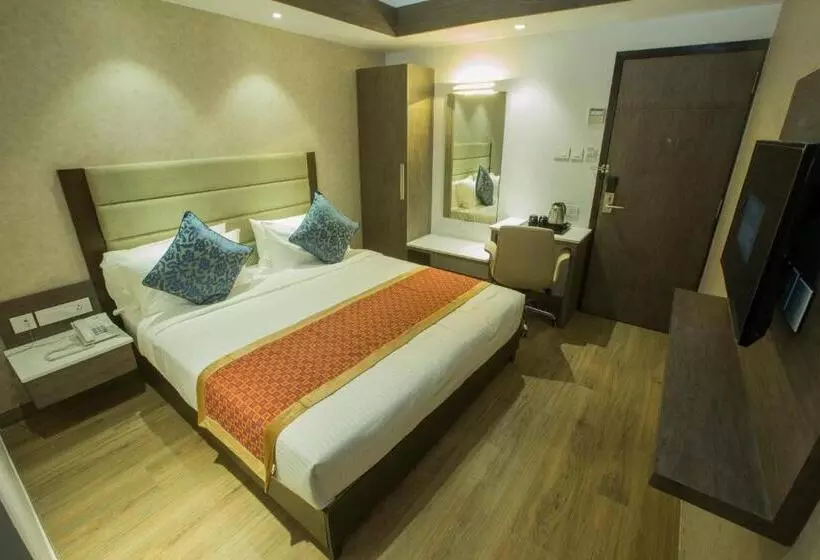 Hotelli Saradha Grande