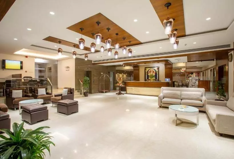 Hotelli Saradha Grande