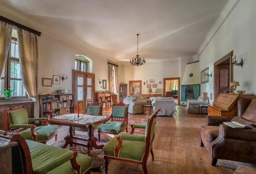 Majatalo Conacul Gaal Kuria