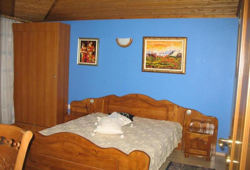 Пансион Guest House Slivek