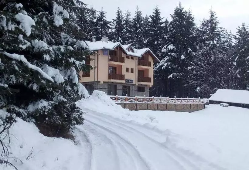 پانسیون Guesthouse Aida