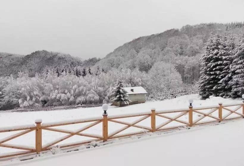 پانسیون Guesthouse Aida