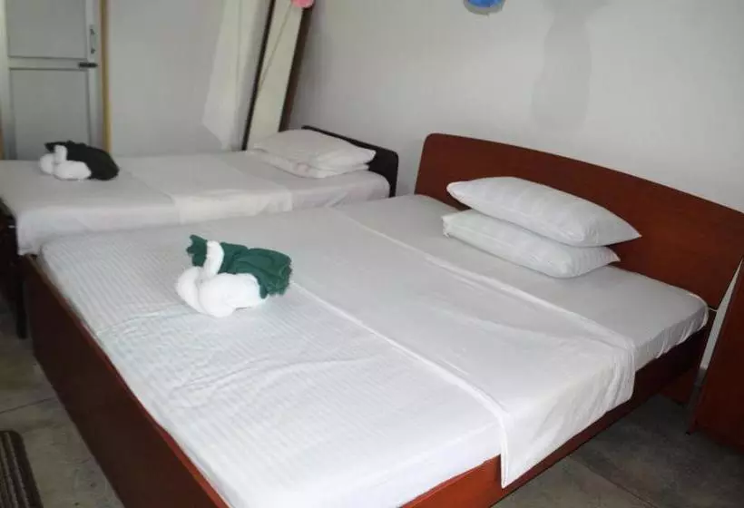 Majatalo Mangala Lodge