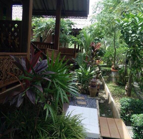 膳宿费 Panpim Resort