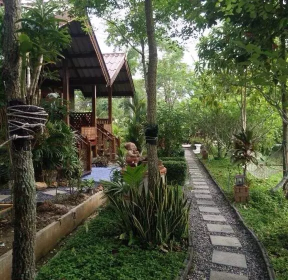 Majatalo Panpim Resort