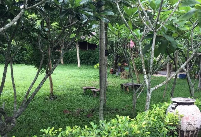 Majatalo Panpim Resort