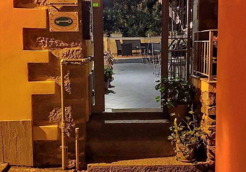 بنسيون Pietra Di Mare