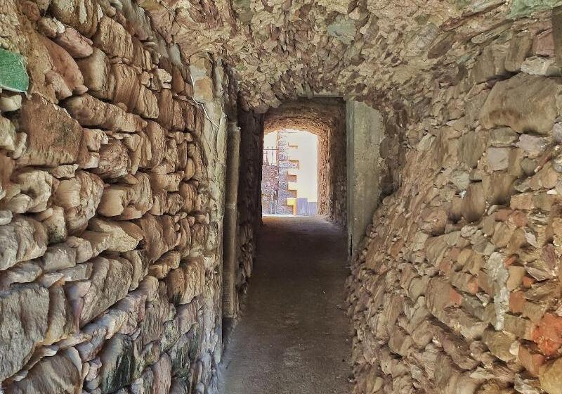 بنسيون Pietra Di Mare