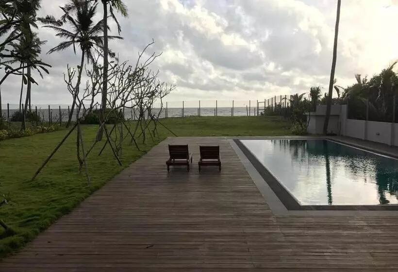 پانسیون Villa By The Sea, Negombo Katunayake