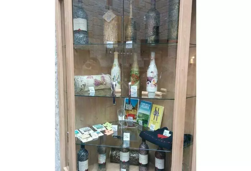 پانسیون Yustina Villas Guest House