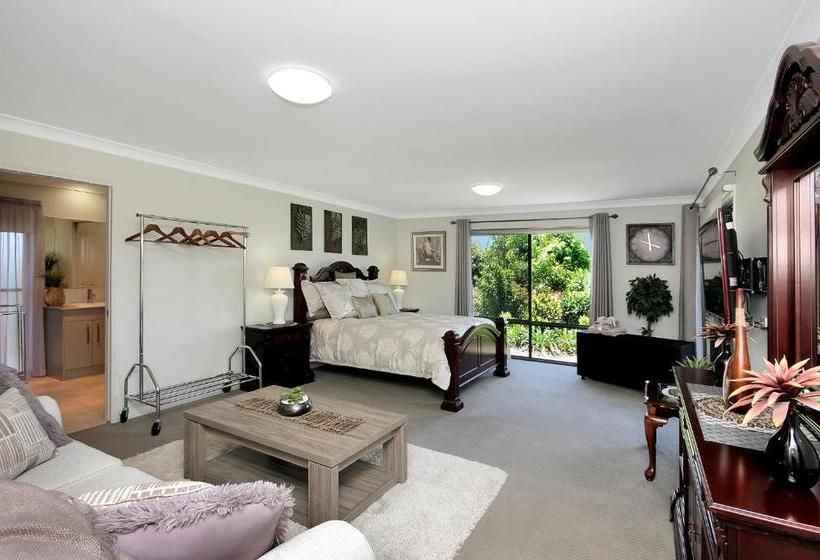 Willowbank Drive Bed & Breakfast