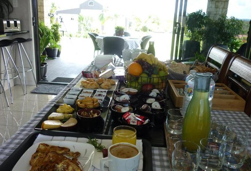 Willowbank Drive Bed & Breakfast