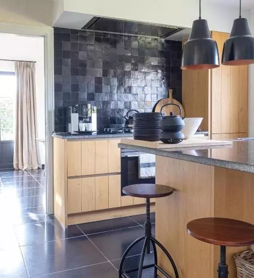 Aamiaismajoitus (B&B) La Belle Idee