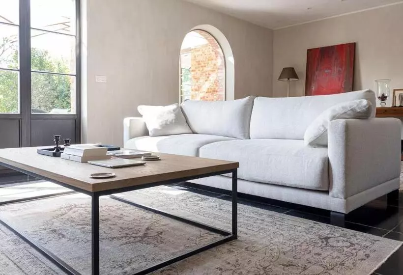 Aamiaismajoitus (B&B) La Belle Idee