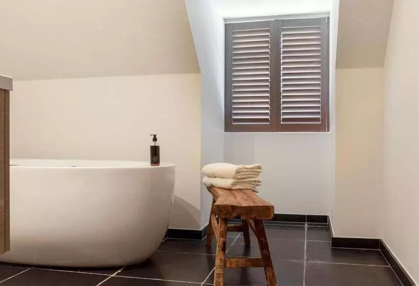 Aamiaismajoitus (B&B) La Belle Idee