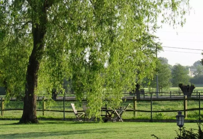 Aamiaismajoitus (B&B) La Belle Idee