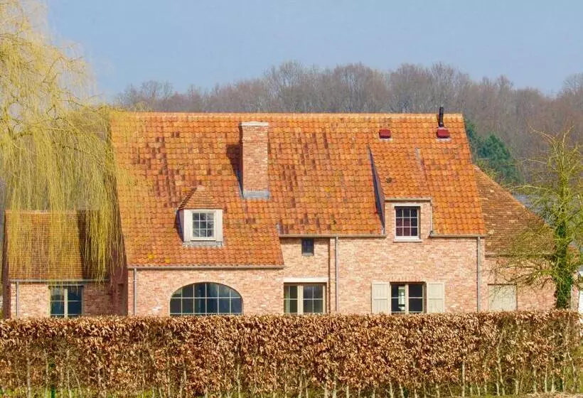 Aamiaismajoitus (B&B) La Belle Idee