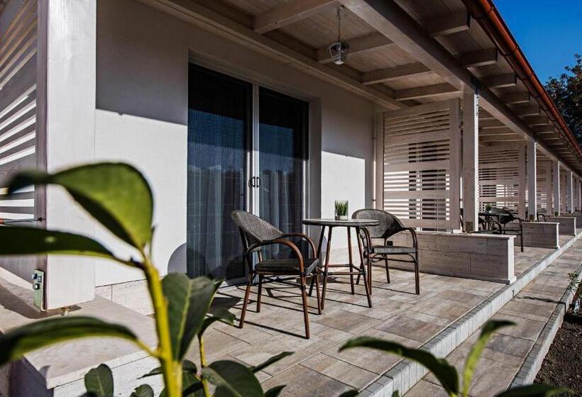 Bed and Breakfast Pannónia Golf & Country Club