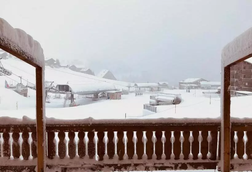 Hotelli Chalet Montriond Bike & Ski