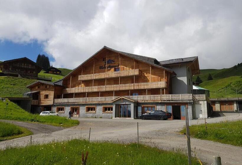 هتل Chalet Montriond Bike & Ski