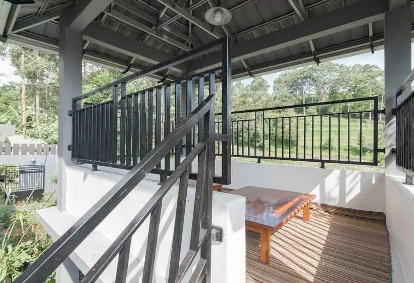 Hotelli Erika Homestay Mitra Reddoorz