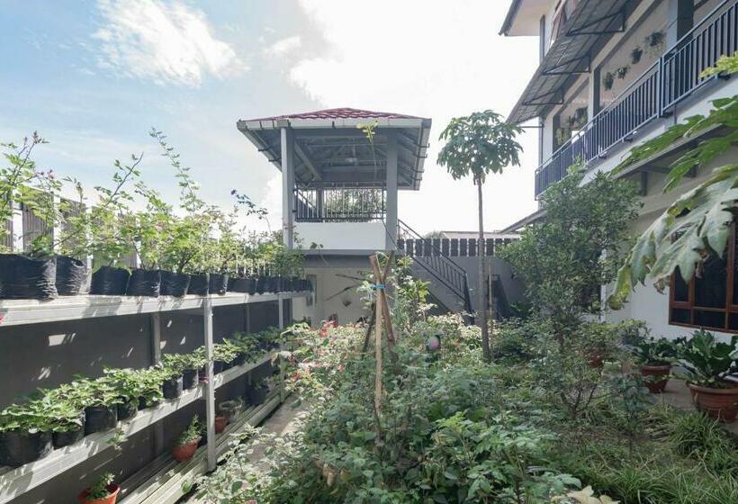 فندق Erika Homestay Mitra Reddoorz