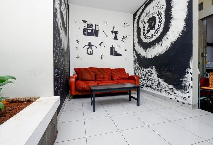 Hôtel Oyo 2028 Wisma Jepara