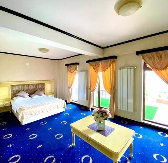 Hotelli Premier Class