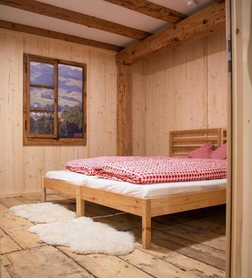 בית מלון כפרי Restaurant Und Kaeserei Berghof