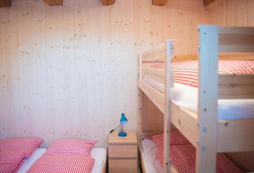 בית מלון כפרי Restaurant Und Kaeserei Berghof