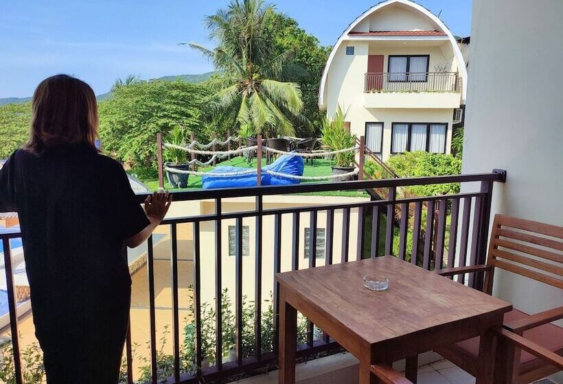 Hotel The Happinezz Hills