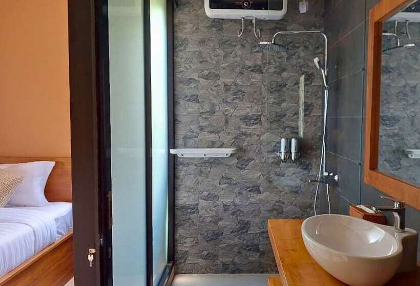 Hotel The Happinezz Hills