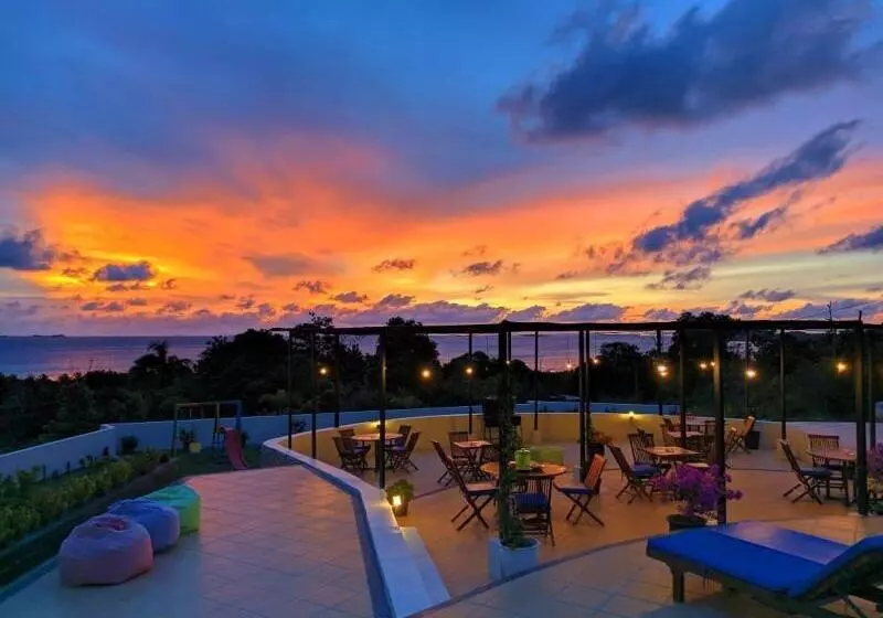 Hotelli The Happinezz Hills