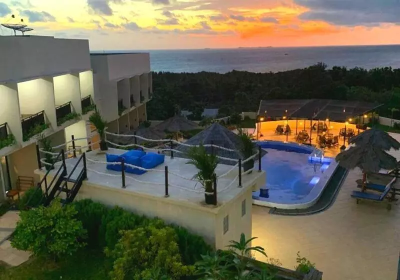 Hotelli The Happinezz Hills