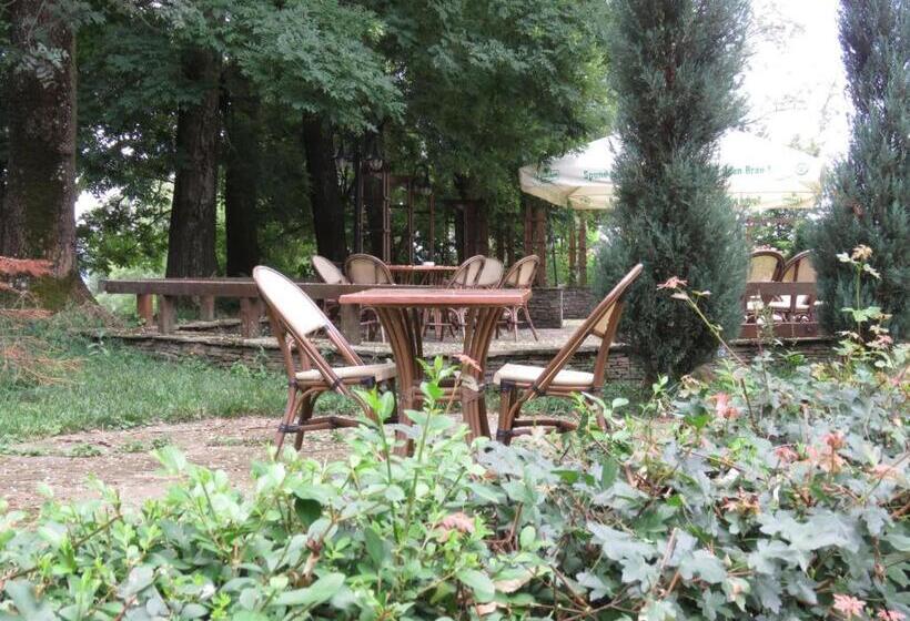 فندق Turist Beharca