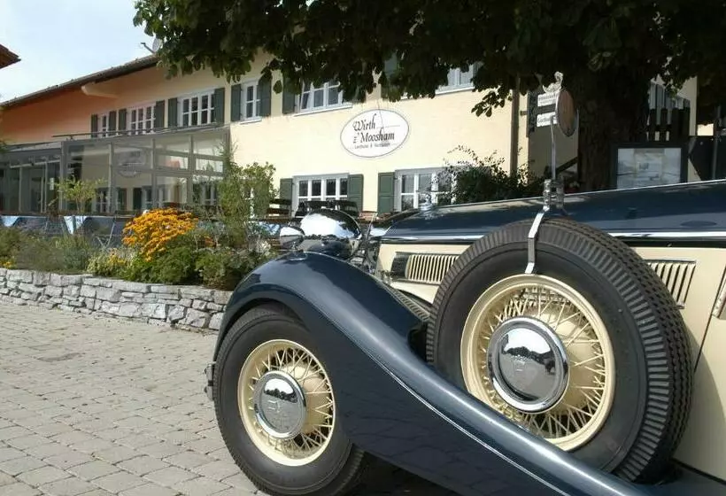 Hotelli Wirth Z ´ Moosham