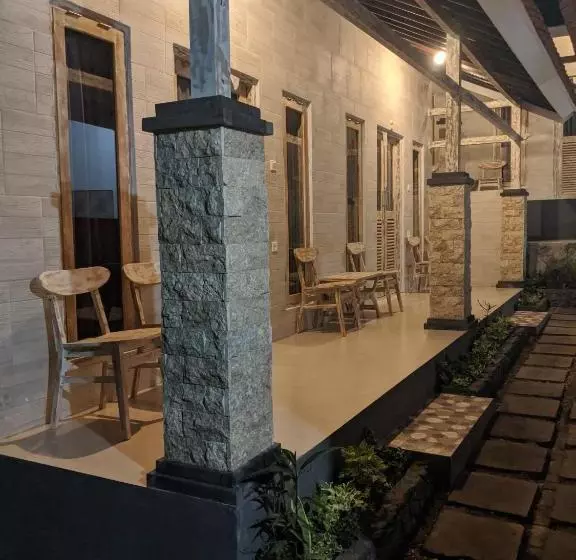 Kanca Familia Hostel