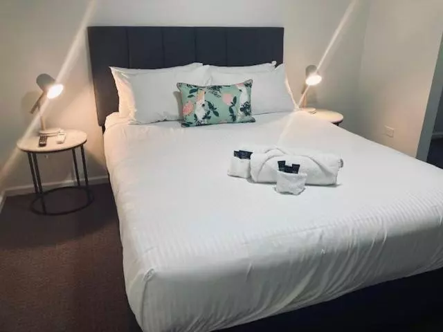 モーテル The Platypus Accommodation & Cafe