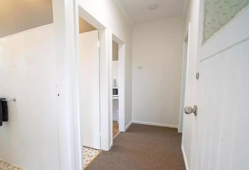 モーテル The Platypus Accommodation & Cafe