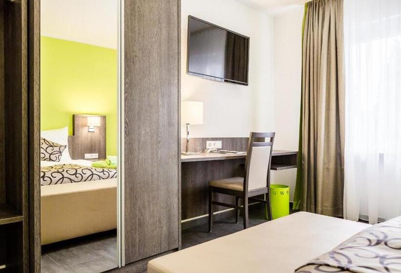 Пансион Deluxe Haus Glessen   Zentral Zu Köln!