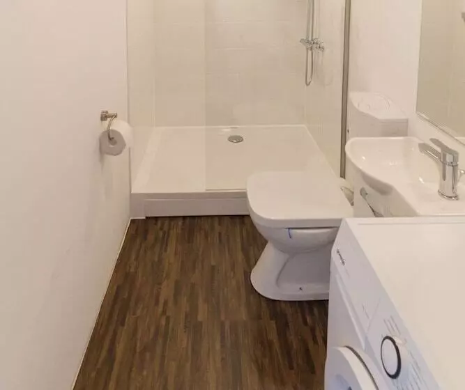 ユースホステル Camping Odmoree   Campsite