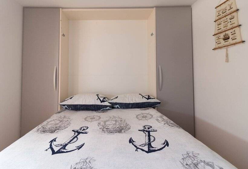 فندق صغير Camping Odmoree Campsite