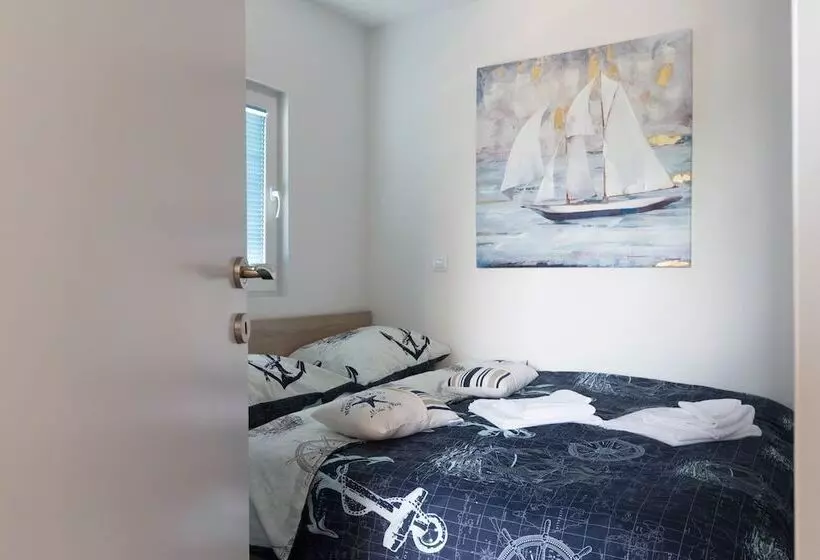 ユースホステル Camping Odmoree   Campsite