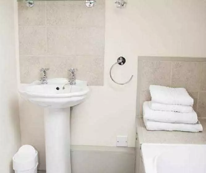 Aamiaismajoitus (B&B) Tabor House